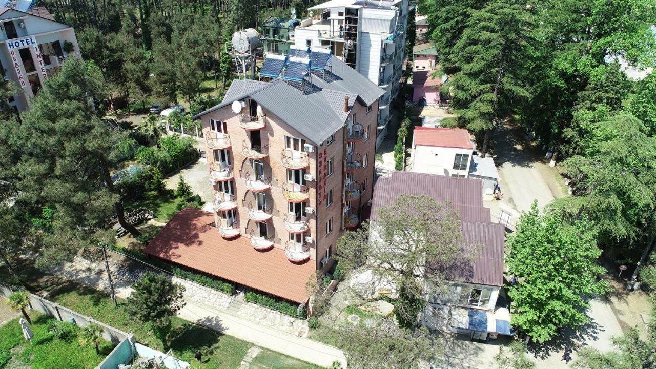 Hotel Evrazia Ureki Eksteriør billede