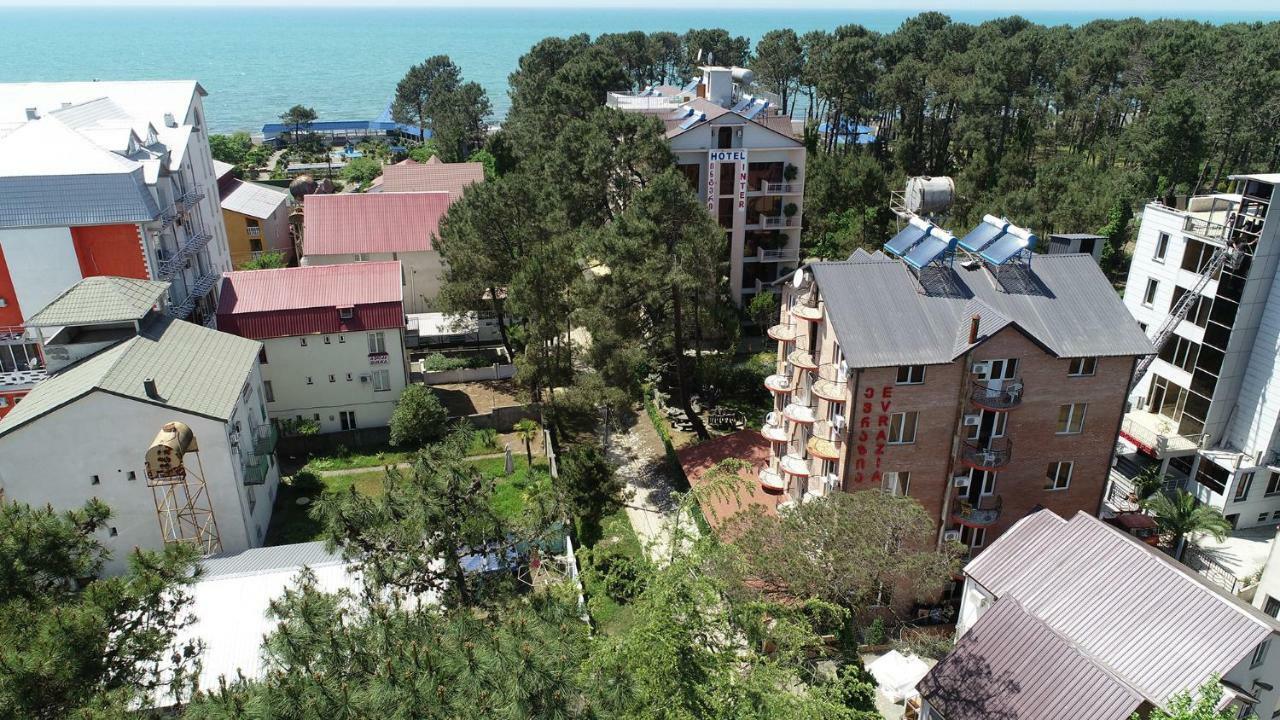 Hotel Evrazia Ureki Eksteriør billede